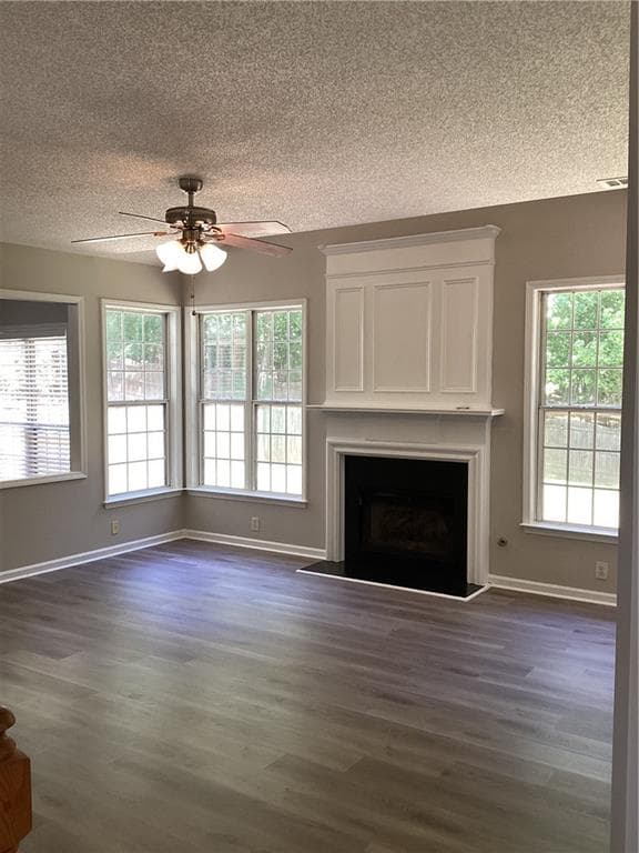 4 bedroom, 3 bathroom, 2,369 sq ft single family residence for rent at 550 Ashland Parkway, Woodstock, GA 30189 for $2,550 a month — photo 8