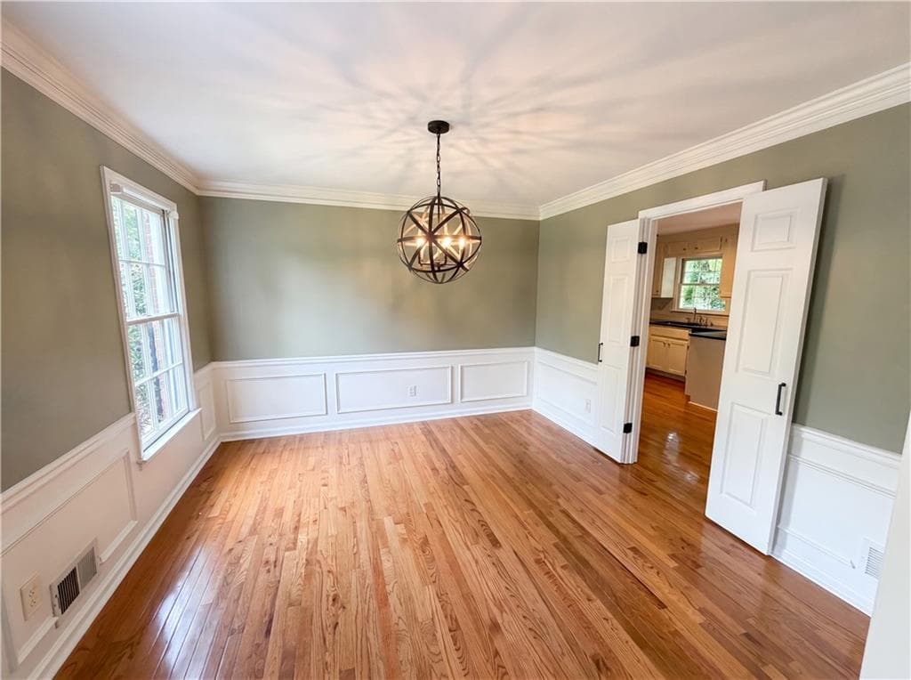 3 bedroom, 3 bathroom, 2,357 sq ft single family residence under contract at 3514 Nettle Lane, Roswell, GA 30075 — photo 8