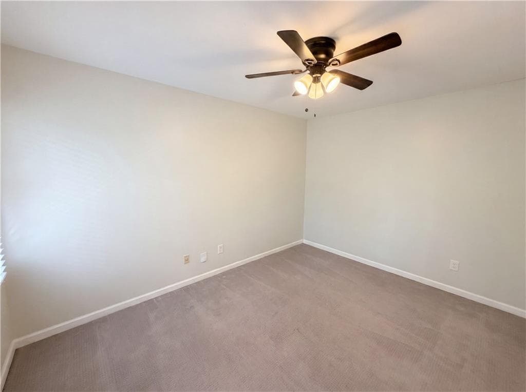 3 bedroom, 3 bathroom, 2,357 sq ft single family residence under contract at 3514 Nettle Lane, Roswell, GA 30075 — photo 10