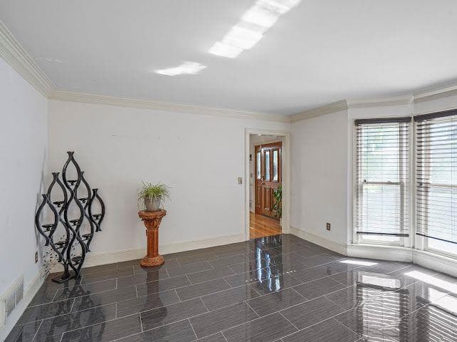 5 bedroom, 4 bathroom, 4,409 sq ft single family residence for sale at 4640 CALLEIGH Way, Snellville, GA 30039 — photo 9