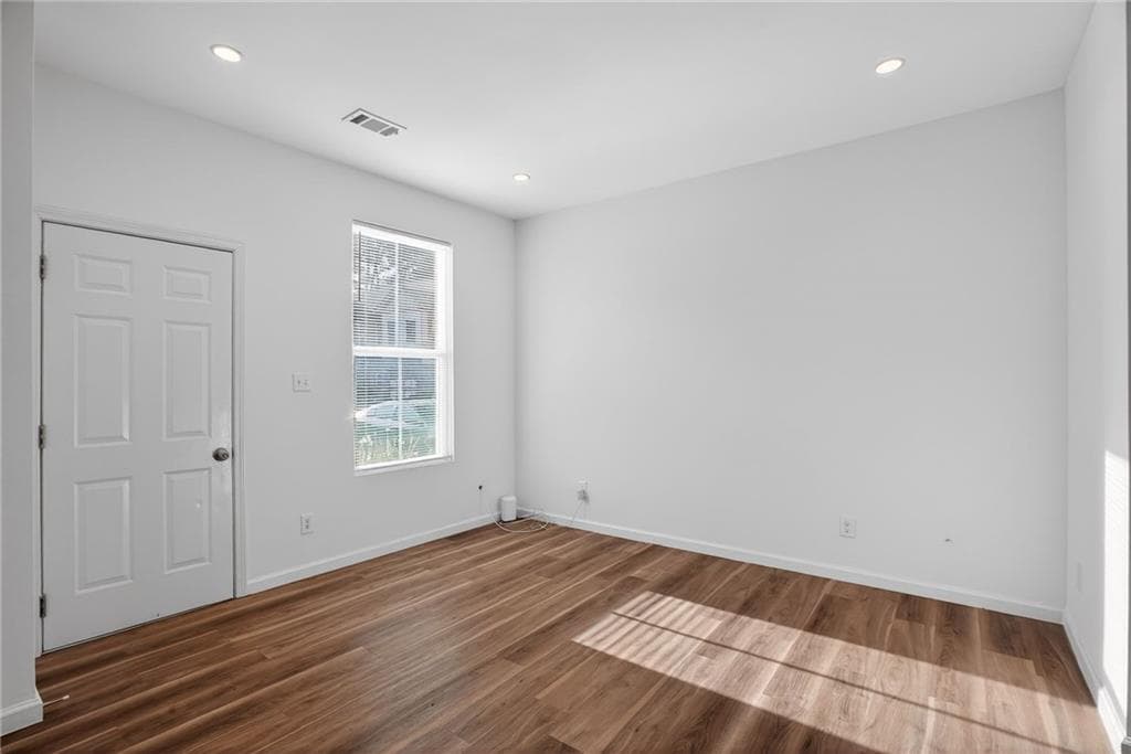 3 bedroom, 3 bathroom, 1,426 sq ft townhouse for rent at 4011 Redan Road 5, Stone Mountain, GA 30083 for $1,990 a month — photo 2
