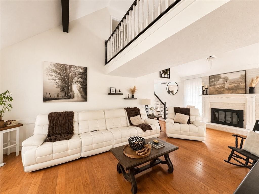 5 bedroom, 3 bathroom, 4,255 sq ft single family residence under contract at 2472 Chimney Top Lane, Snellville, GA 30078 — photo 8