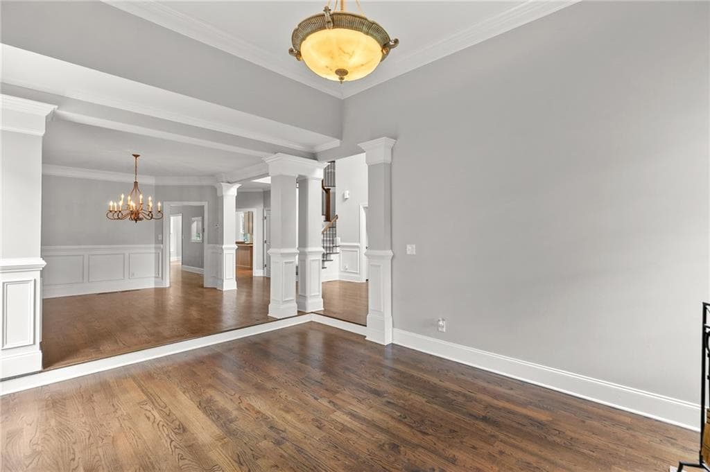 6 bedroom, 6 bathroom, 5,482 sq ft single family residence under contract at 302 Beech Tree Hollow, Sugar Hill, GA 30518 — photo 7