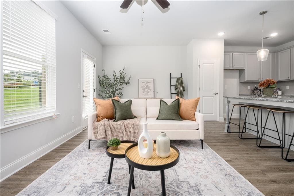 3 bedroom, 3 bathroom, 1,294 sq ft townhouse for sale at 121 Greenview Lot 1304 Court, Homer, GA 30547 — photo 7