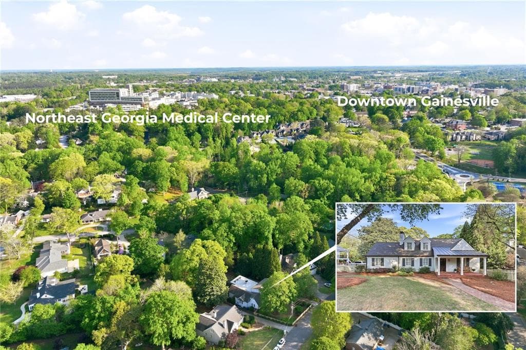 5 bedroom, 5 bathroom, 6,441 sq ft single family residence under contract at 798 Cherokee Road, Gainesville, GA 30501 — photo 4