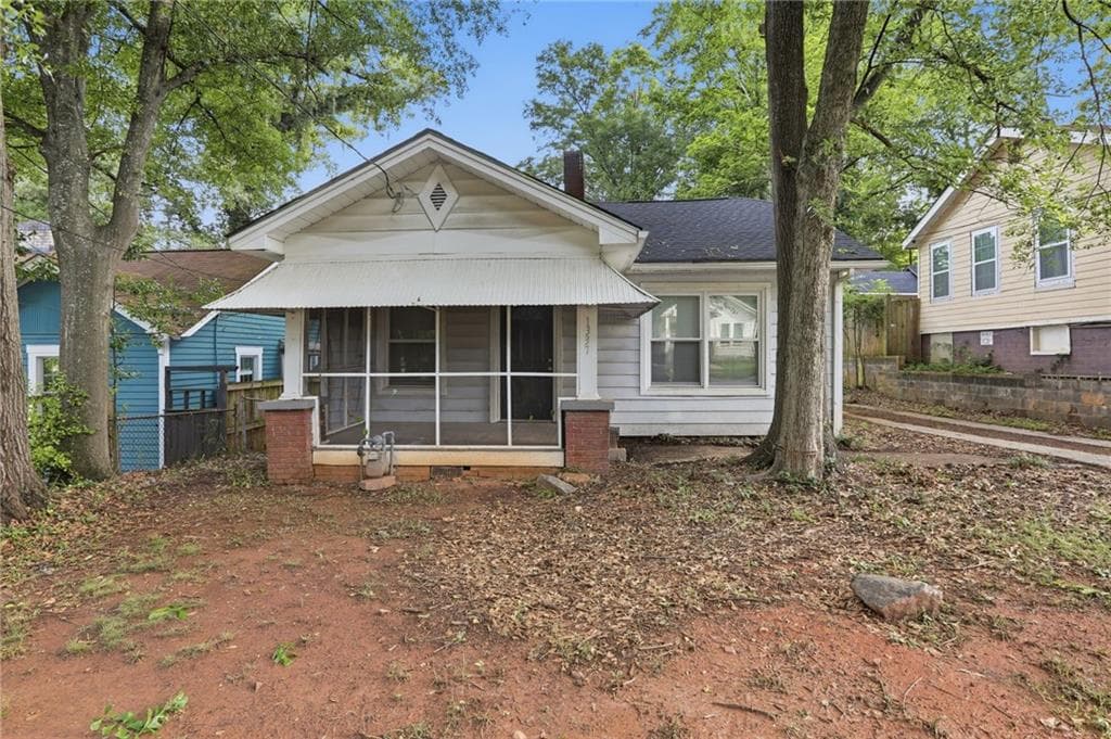 3 bedroom, 1 bathroom, 1,225 sq ft single family residence for sale at 1337 SW Mcclelland Avenue, Atlanta, GA 30344 — photo 1 of 27