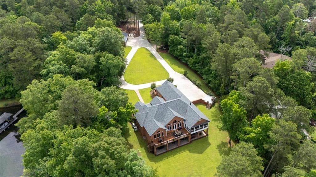 4 bedroom, 5 bathroom, 4,649 sq ft single family residence for sale at 111 Clover Court, Sparta, GA 31087 — photo 3