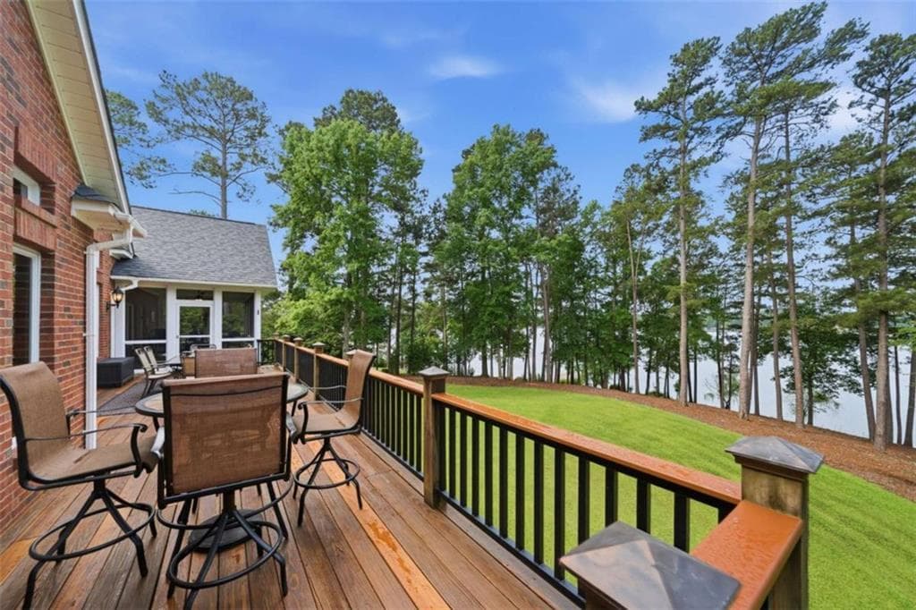 4 bedroom, 5 bathroom, 4,649 sq ft single family residence for sale at 111 Clover Court, Sparta, GA 31087 — photo 10