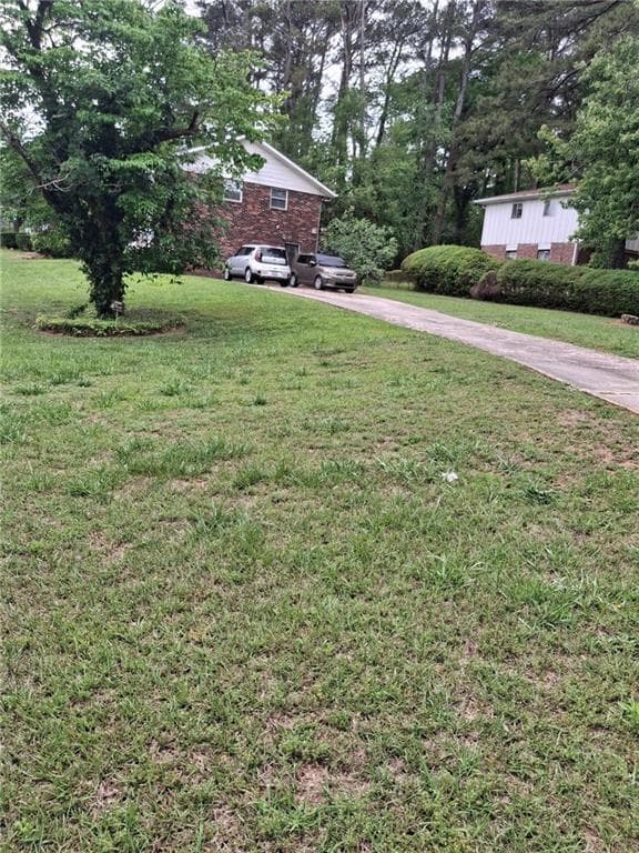 4 bedroom, 3 bathroom, 1,950 sq ft single family residence under contract at 2869 Gwendon Terrace, Decatur, GA 30034 — photo 4