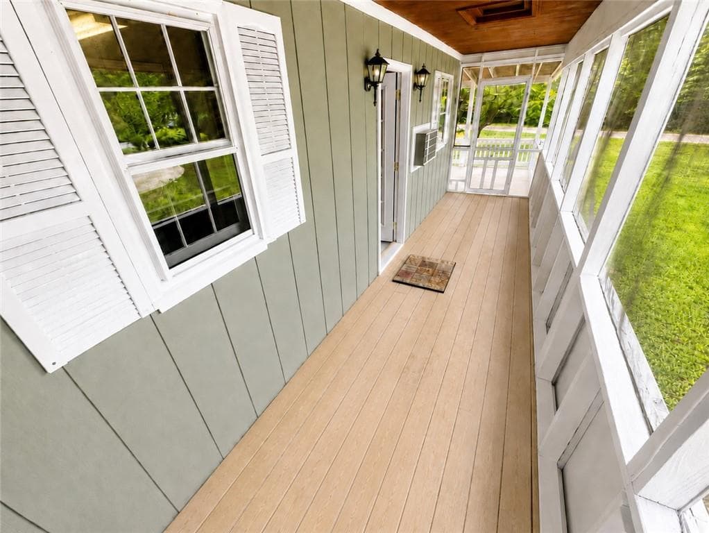 2 bedroom, 1 bathroom, 850 sq ft single family residence for sale at 116 Shadow Lake Drive, Buckhead, GA 30625 — photo 7