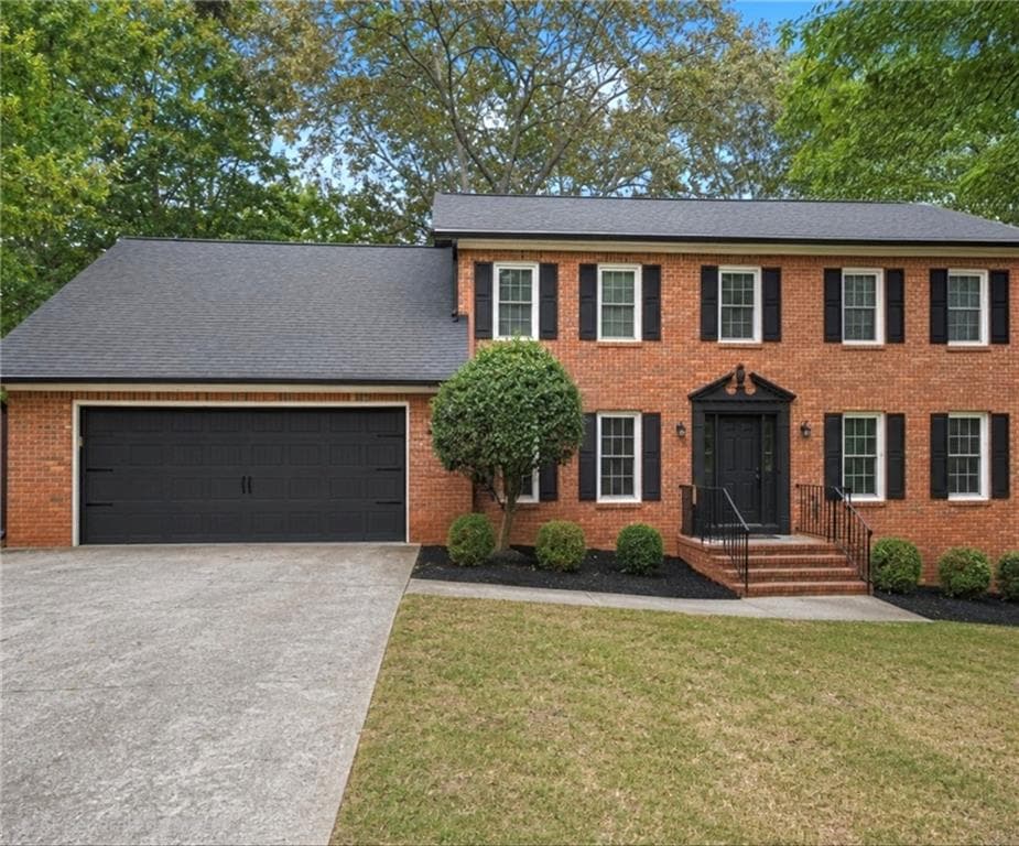 5 bedroom, 4 bathroom, 3,007 sq ft single family residence for sale at 445 Brackin Trace, Grayson, GA 30017 — photo 2