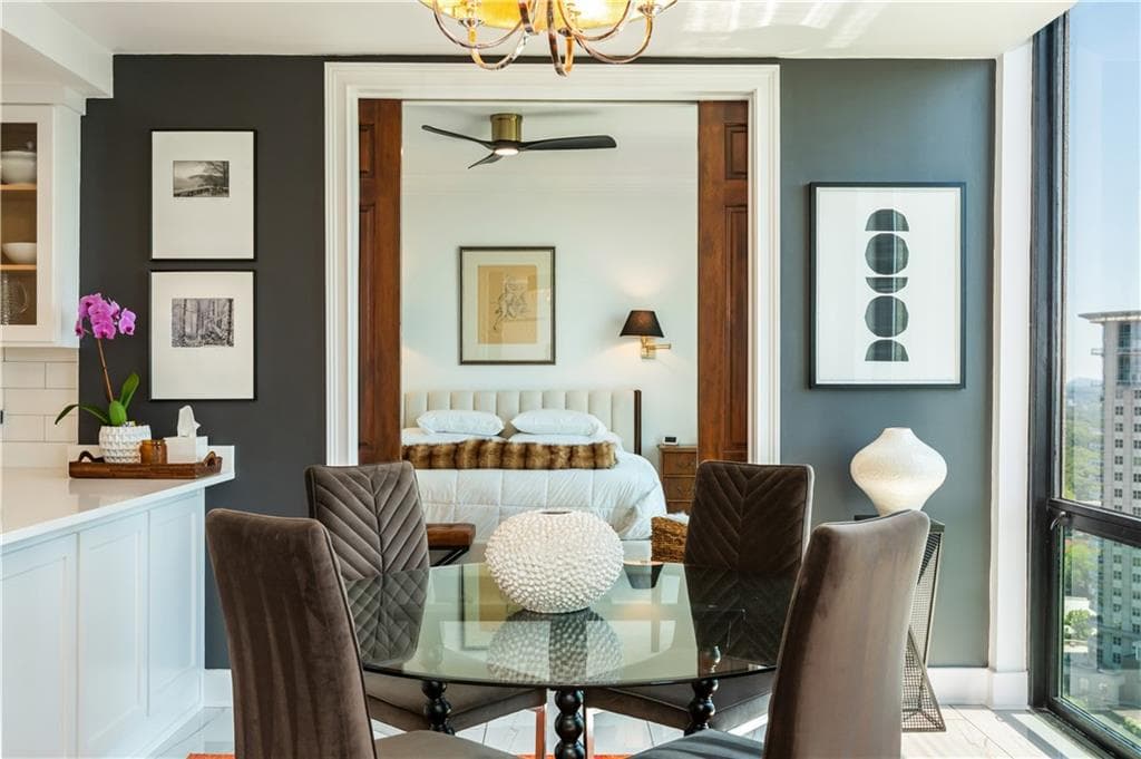 2 bedroom, 3 bathroom, 1,703 sq ft condominium for sale at 2870 Pharr Court South 3004, Atlanta, GA 30305 — photo 1 of 73