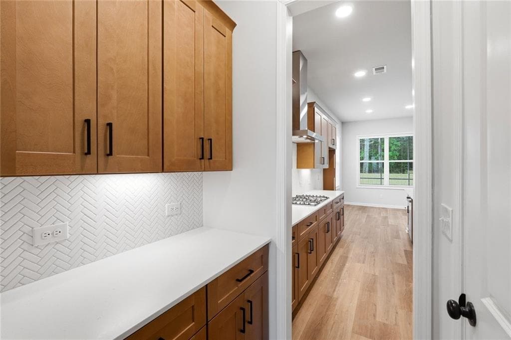 5 bedroom, 5 bathroom, 3,824 sq ft single family residence under contract at 1910 Smarty Jones Drive, Dacula, GA 30019 — photo 9