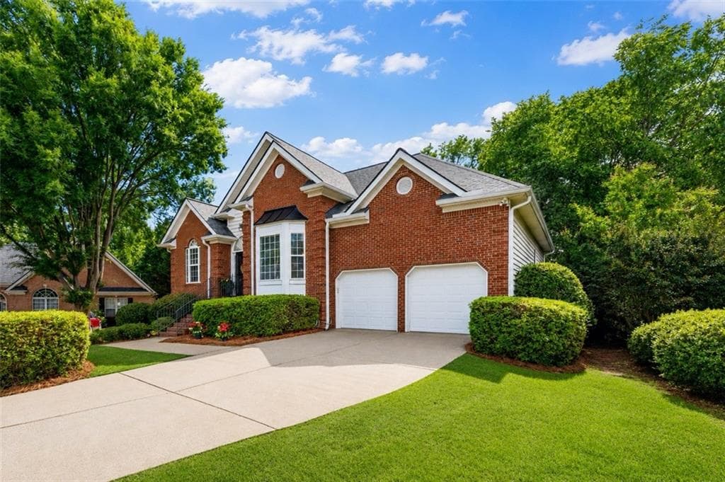215 Mamie Court