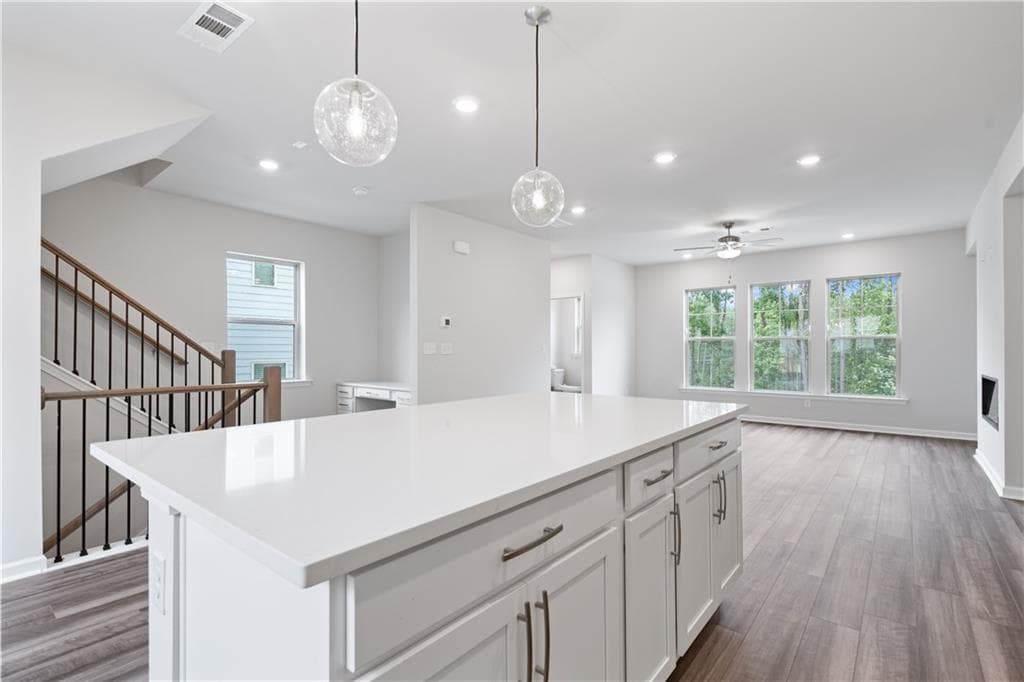 3 bedroom, 4 bathroom, 2,018 sq ft townhouse for sale at 209 Matson Run, Mableton, GA 30126 — photo 9