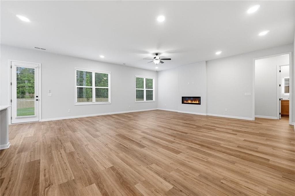 5 bedroom, 5 bathroom, 3,824 sq ft single family residence for sale at 1890 Smarty Jones Drive, Dacula, GA 30019 — photo 5