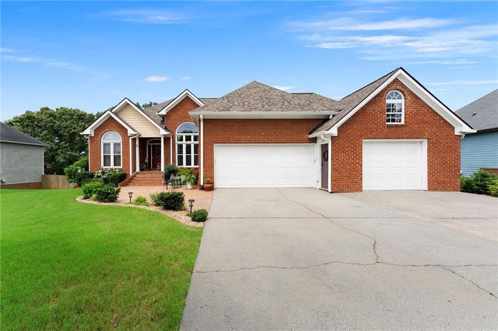 32 Shagbark Drive, Cartersville, GA 30120 — most recent listing photo
