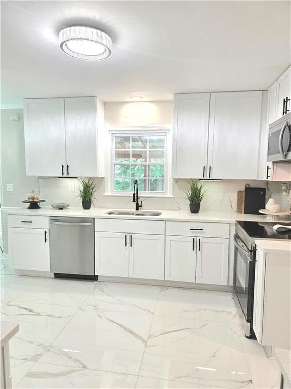 5 bedroom, 4 bathroom, 3,007 sq ft single family residence for sale at 445 Brackin Trace, Grayson, GA 30017 — photo 10