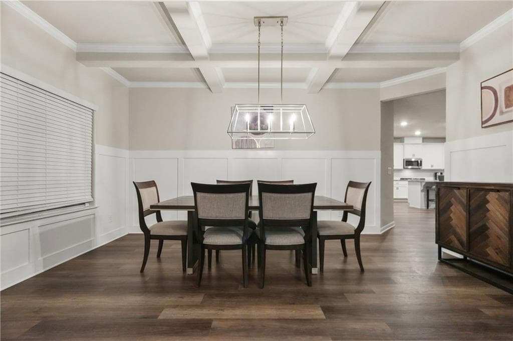 5 bedroom, 3 bathroom, 3,426 sq ft single family residence for sale at 689 S Jeff Davis Drive, Fayetteville, GA 30215 — photo 6