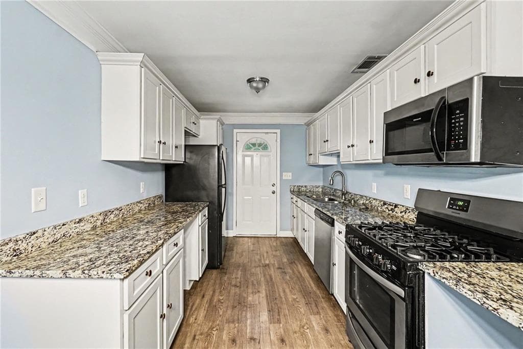 3 bedroom, 1 bathroom, 1,054 sq ft single family residence for sale at 164 Fairburn Road, Atlanta, GA 30331 — photo 10