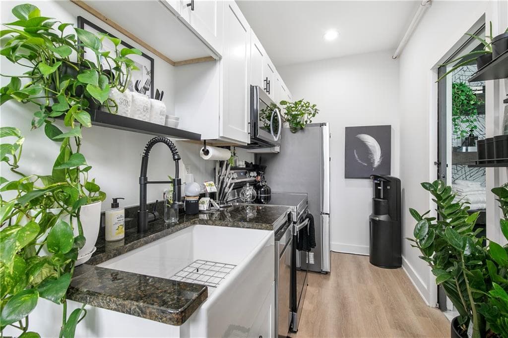 1 bedroom, 1 bathroom, 471 sq ft single family residence for sale at 3120 Godby Road 1118, College Park, GA 30349 — photo 8