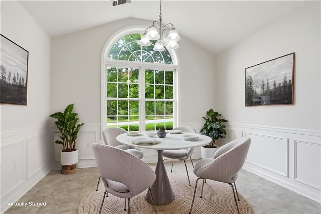 3 bedroom, 2 bathroom, 1,640 sq ft single family residence under contract at 65 Williams Court, Hoschton, GA 30548 — photo 4