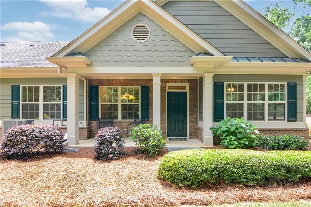 5005 Flycatcher Drive, Alpharetta, GA 30004 — most recent listing photo