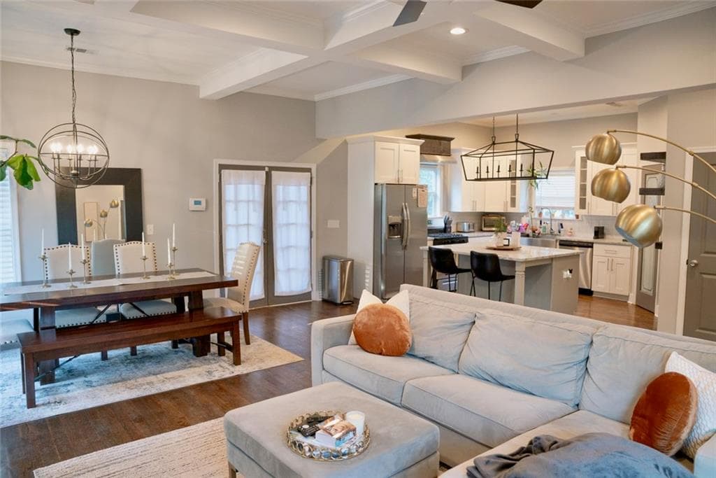 4 bedroom, 3 bathroom single family residence for rent at 1005 Birch Street, Atlanta, GA 30310 for $3,000 a month — photo 5