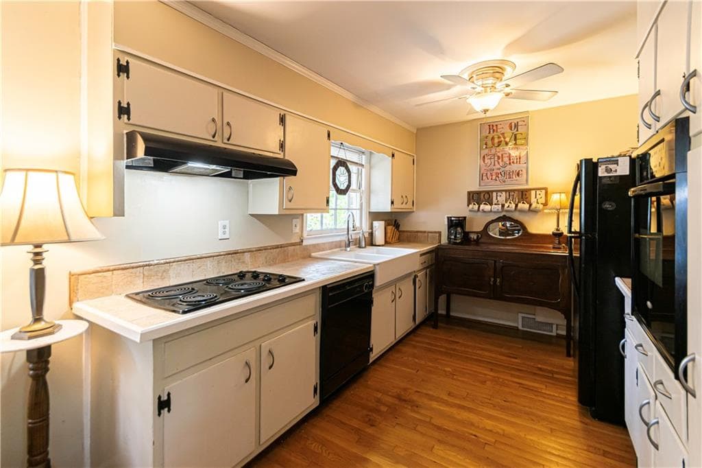 3 bedroom, 3 bathroom, 1,903 sq ft single family residence for sale at 1263 Blueberry Trail, Decatur, GA 30033 — photo 7