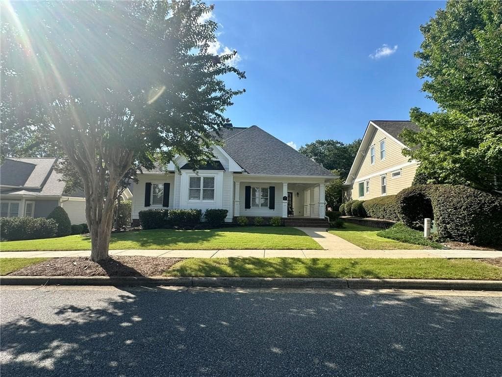 3 bedroom, 2 bathroom, 2,053 sq ft single family residence for rent at 2635 Muskogee Lane, Braselton, GA 30517 for $3,600 a month — photo 2