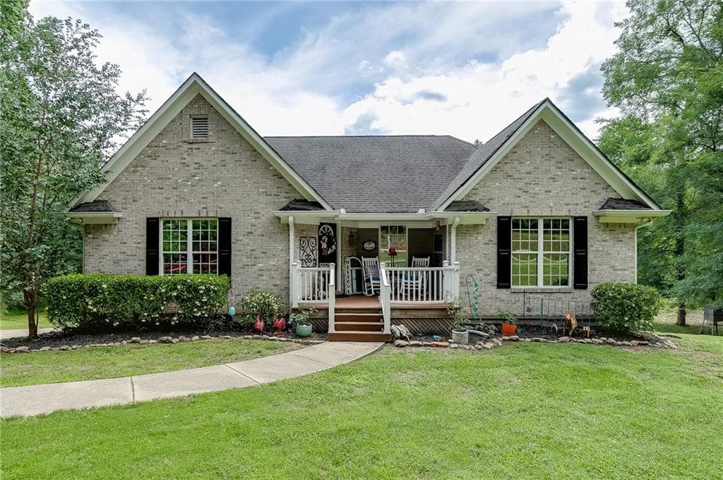 531 Moons Bridge Road, Hoschton, GA 30548 — most recent listing photo