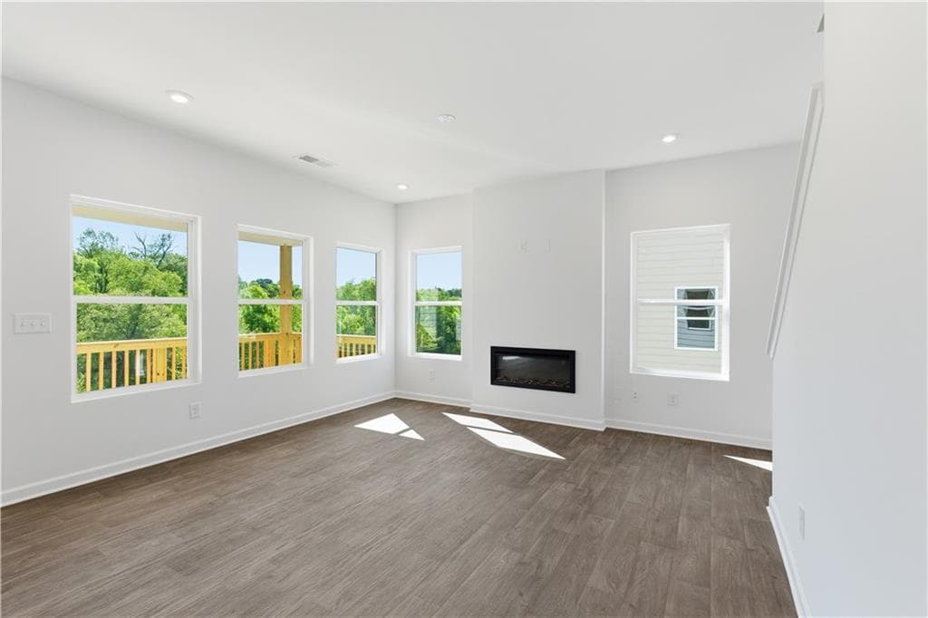 3 bedroom, 3 bathroom, 1,829 sq ft single family residence for sale at 2694 Jordan Lane, Lithia Springs, GA 30122 — photo 4
