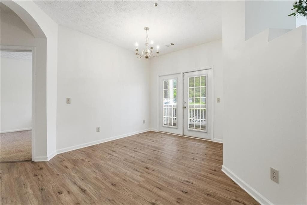 2 bedroom, 2 bathroom, 1,172 sq ft condominium for sale at 4379 Orchard Park Court, Stone Mountain, GA 30083 — photo 5