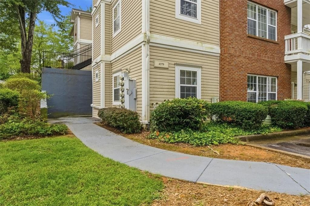 2 bedroom, 2 bathroom, 1,172 sq ft condominium for sale at 4379 Orchard Park Court, Stone Mountain, GA 30083