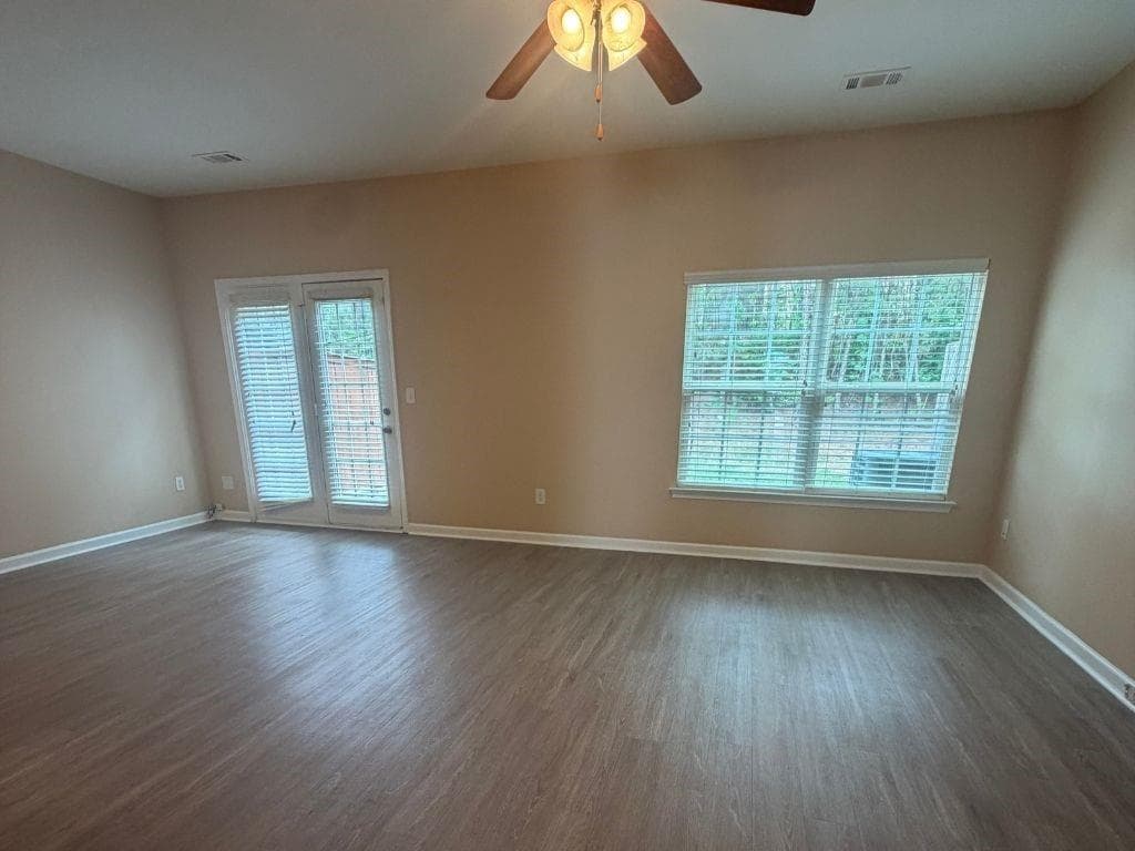 3 bedroom, 3 bathroom, 1,816 sq ft townhouse for rent at 6959 Rogers Point, Lithonia, GA 30058 for $1,895 a month — photo 6