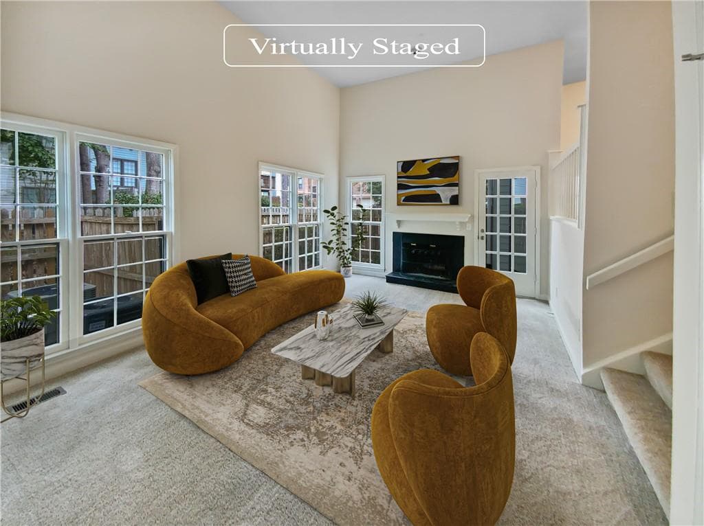 3 bedroom, 3 bathroom, 2,240 sq ft condominium for sale at 502 Brandywine Circle, Atlanta, GA 30350 — photo 2