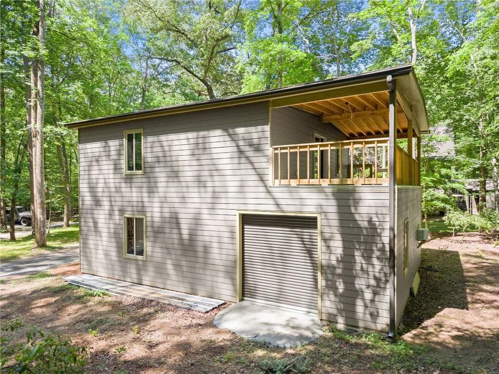 4 bedroom, 4 bathroom, 3,161 sq ft single family residence under contract at 1088 Little Hawk Road, Sautee Nacoochee, GA 30571 — photo 7