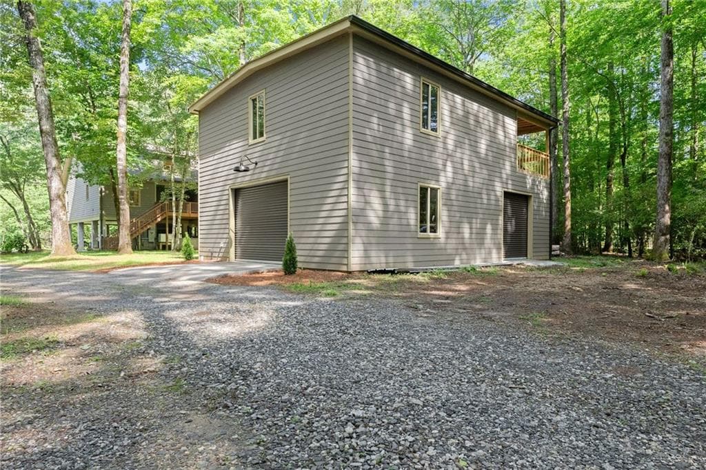 4 bedroom, 4 bathroom, 3,161 sq ft single family residence under contract at 1088 Little Hawk Road, Sautee Nacoochee, GA 30571 — photo 9