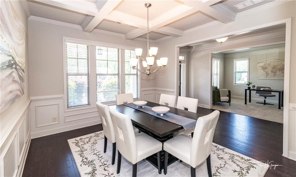 5 bedroom, 3 bathroom, 3,671 sq ft single family residence for sale at 5645 Pleasant Woods Drive, Flowery Branch, GA 30542 — photo 8