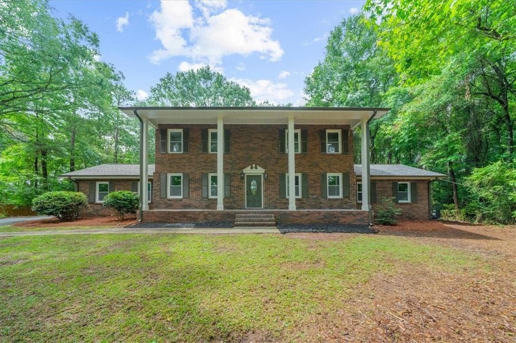 125 Silver Leaf Drive, Fayetteville, GA 30214 — most recent listing photo