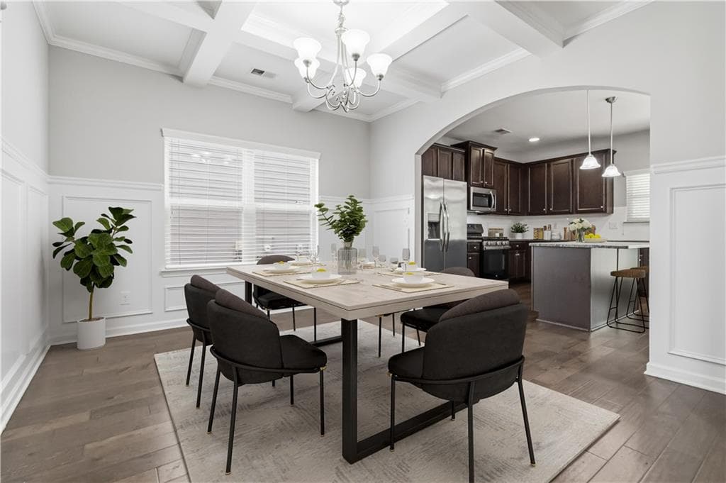 5 bedroom, 3 bathroom, 3,380 sq ft single family residence for sale at 6236 Old Kingston Drive, Atlanta, GA 30331 — photo 6