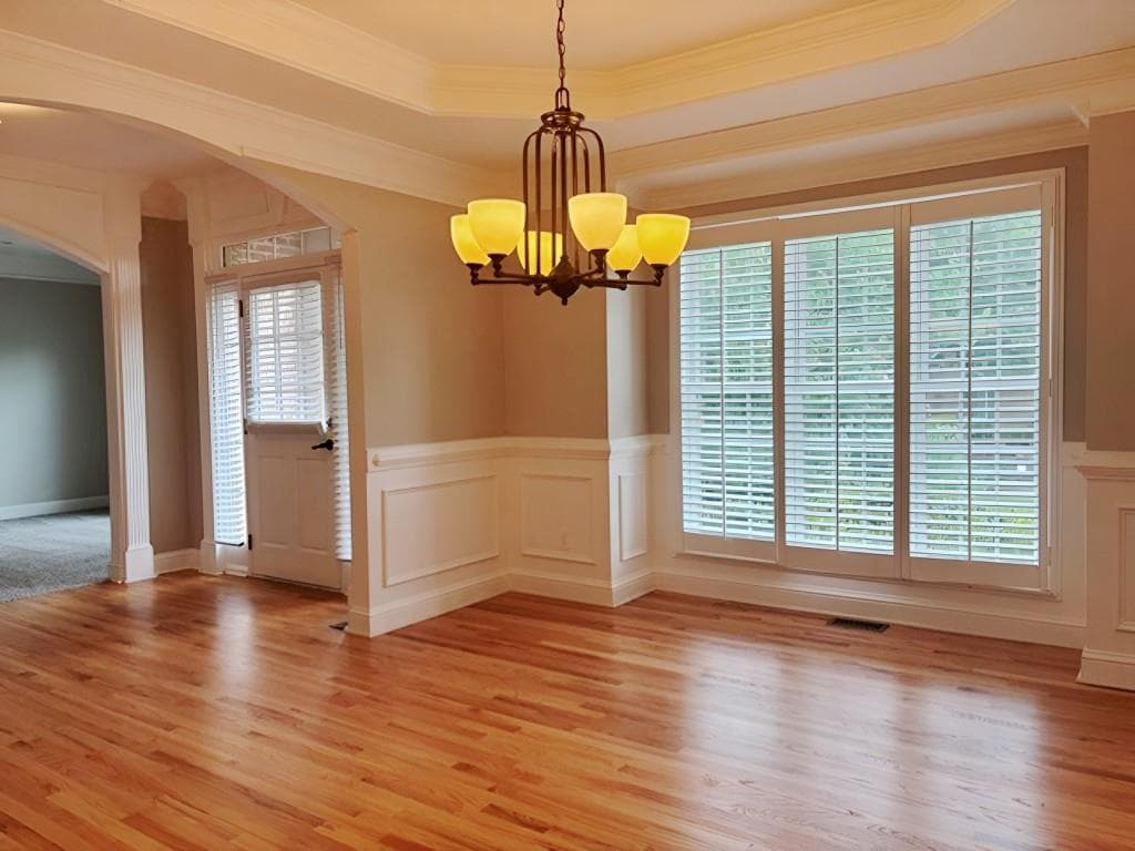 6 bedroom, 5 bathroom, 5,417 sq ft single family residence for sale at 6315 Tamarack Trail, Cumming, GA 30040 — photo 7