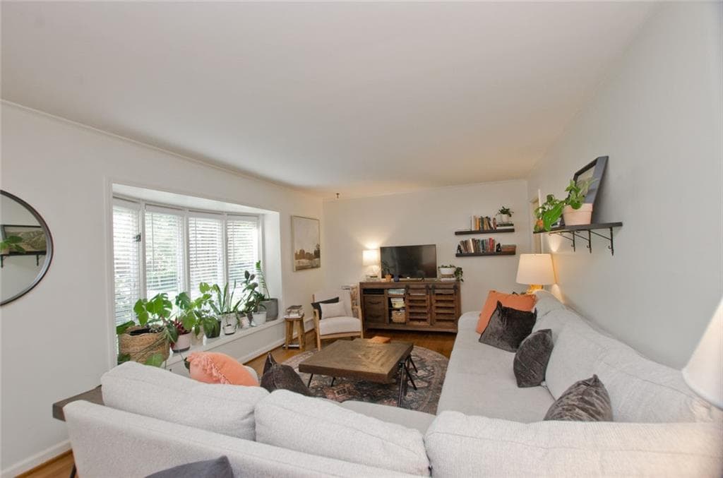 3 bedroom, 1 bathroom, 1,100 sq ft single family residence for rent at 2248 Rando Lane, Atlanta, GA 30318 for $2,300 a month — photo 4