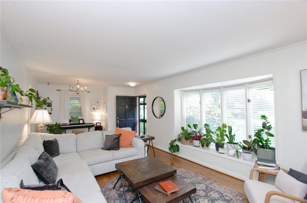 3 bedroom, 1 bathroom, 1,100 sq ft single family residence for rent at 2248 Rando Lane, Atlanta, GA 30318 for $2,300 a month — photo 5