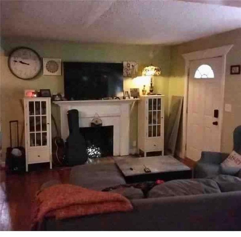 5 bedroom, 3 bathroom, 1,296 sq ft single family residence for sale at 1632 Jobeth Avenue, Atlanta, GA 30316 — photo 3
