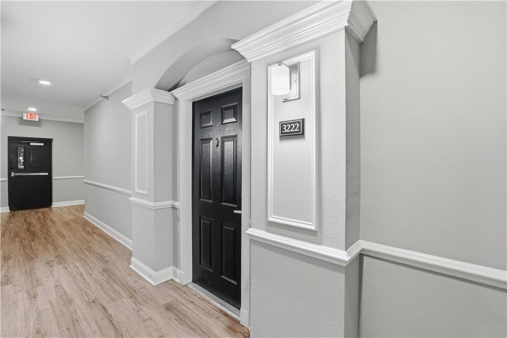 1 bedroom, 1 bathroom, 815 sq ft condominium for sale at 1850 Cotillion Drive 3222, Atlanta, GA 30338 — photo 1 of 34