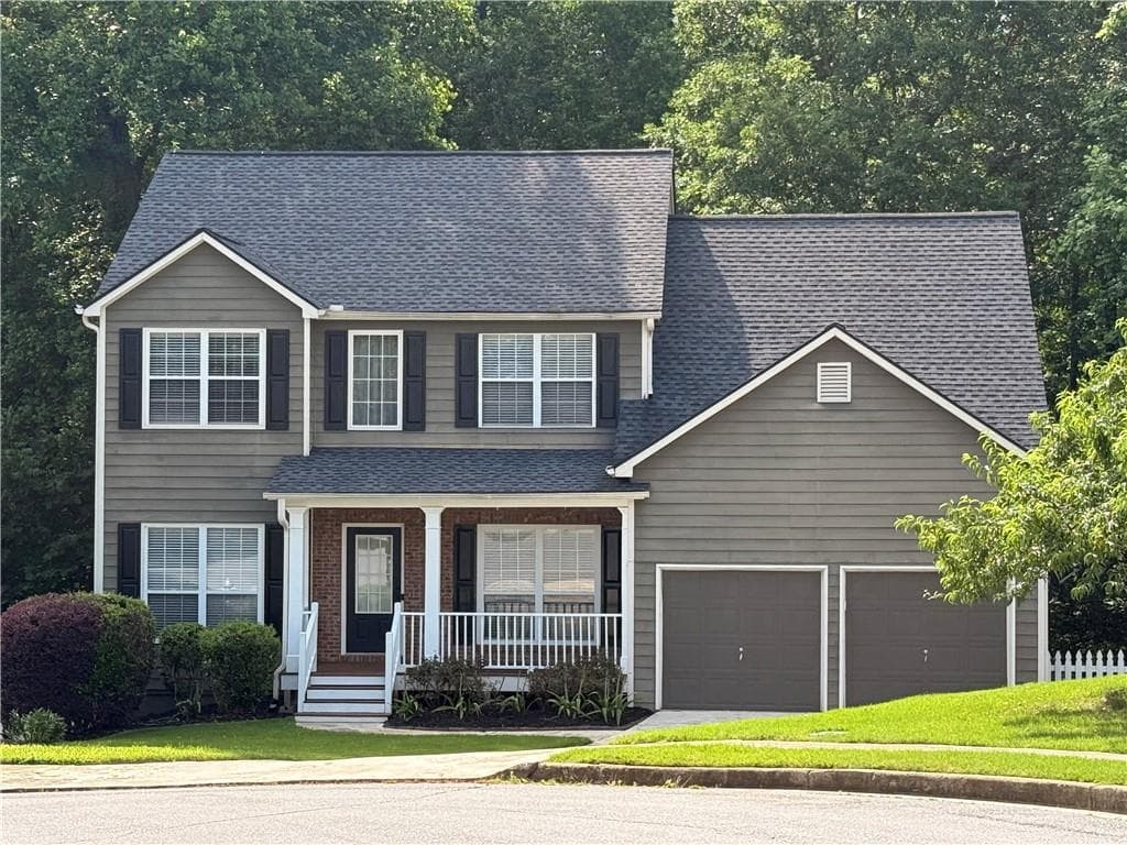 5 bedroom, 3 bathroom, 2,885 sq ft single family residence for rent at 5706 Amberside Lane, Sugar Hill, GA 30518 for $2,850 a month — photo 1 of 54