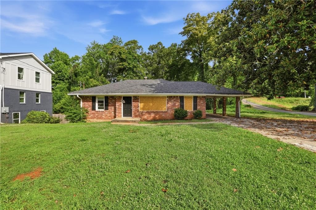 3 bedroom, 1 bathroom, 1,163 sq ft single family residence under contract at 1513 Dianne Court, Atlanta, GA 30316