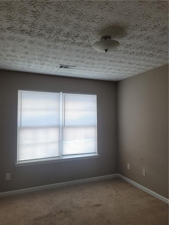 3 bedroom, 3 bathroom, 1,568 sq ft townhouse for rent at 748 Georgetown Court, Jonesboro, GA 30236 for $1,700 a month — photo 3