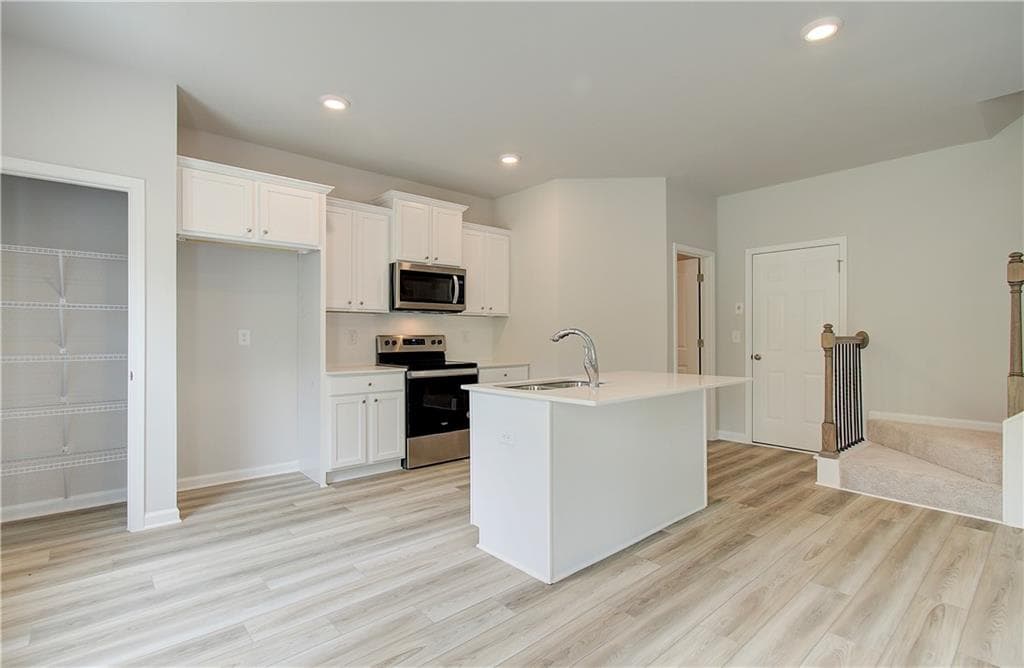 3 bedroom, 3 bathroom, 1,721 sq ft single family residence for sale at 68 Homesite Jericho Way, Newnan, GA 30263 — photo 6